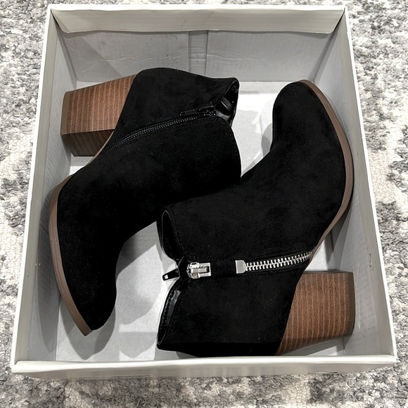 🖤 Style & Co. Black Suede Ankle Boots in Size 5.5M Very Comfortable! - Picture 10 of 10